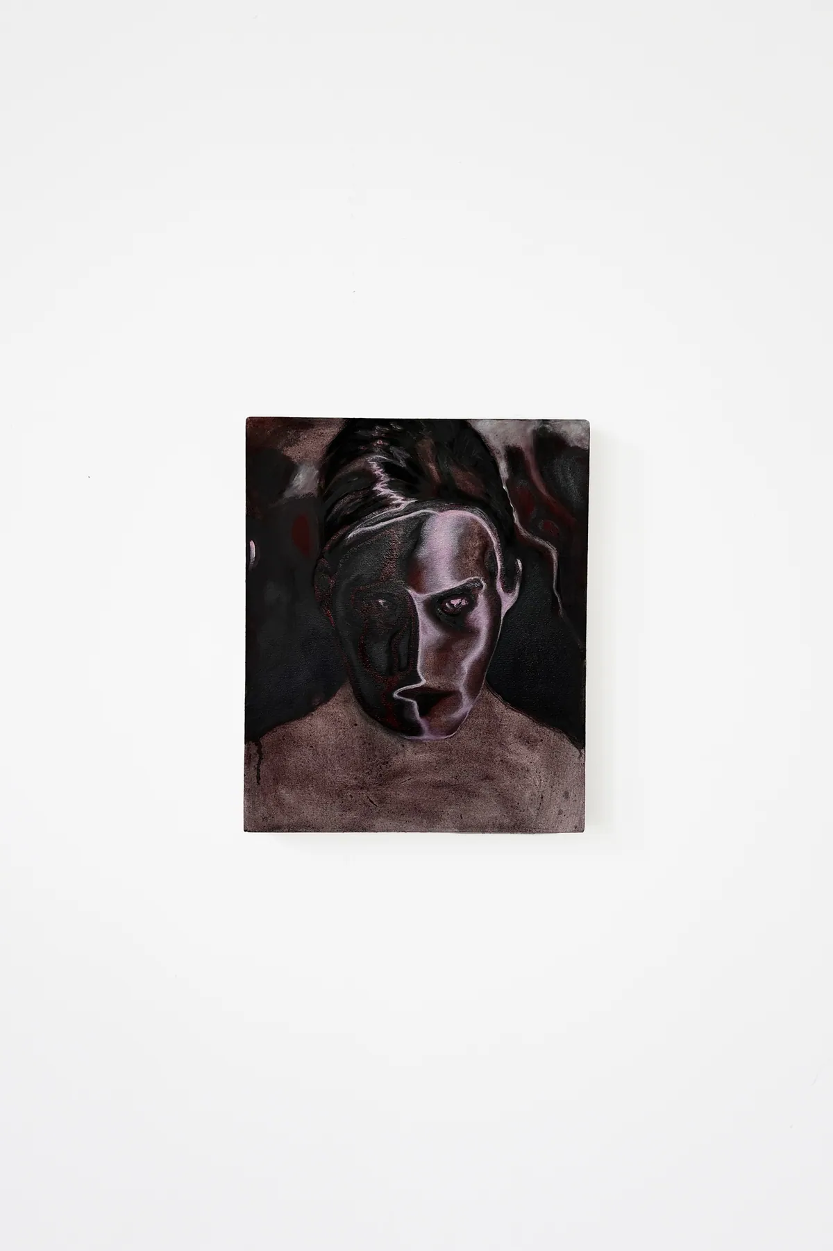 Portrait dissonant (Dissonant portrait), 2024, Oil on linen, 46 x 38 x 4,5 cm