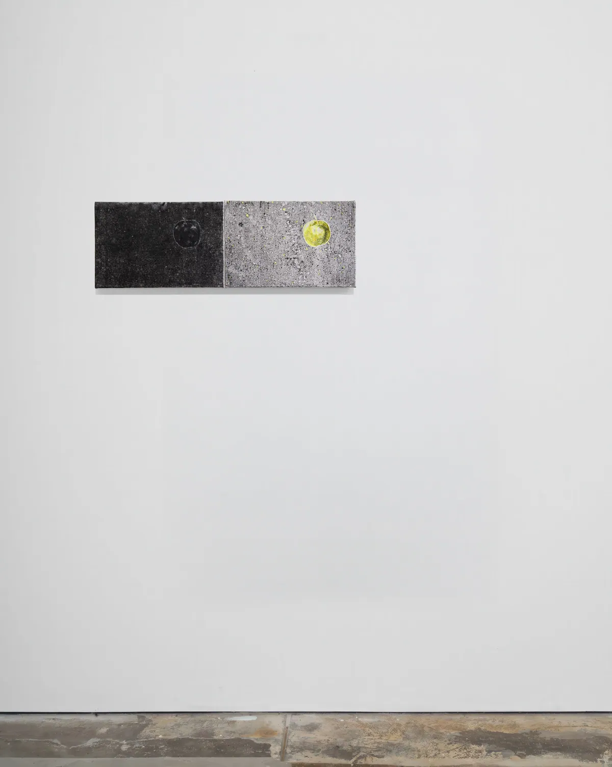 Malum, 2026, Oil on linen, 22 x 66 x 2,5 cm