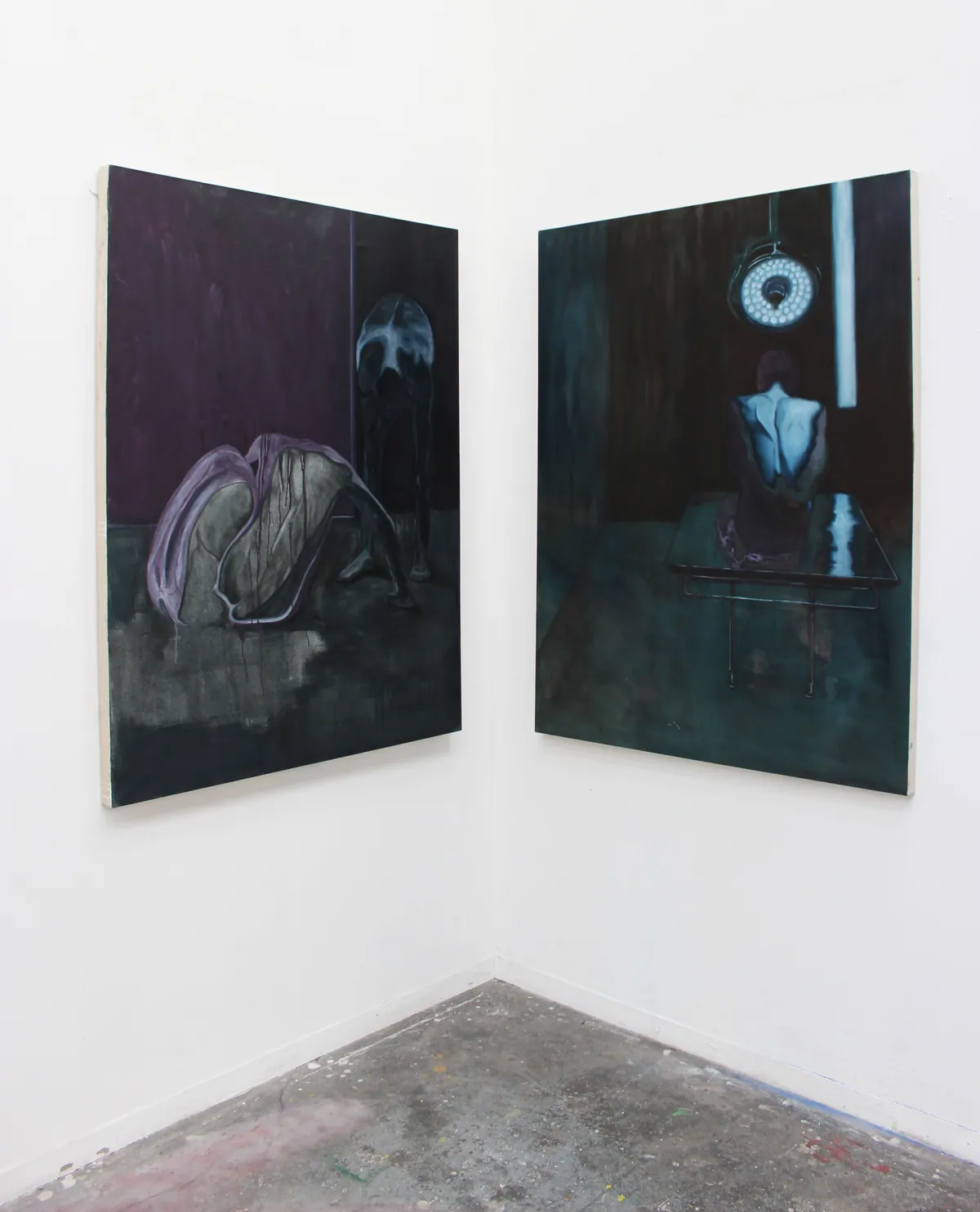 Exhibition view Pull The Trigger, Heure Fatale: Cry of the flesh, 2025, Oil on linen, 146 x 114 x 4,5 cm ; Chair exposée, 2025, Oil on linen, 146 x 114 x 4,5 cm